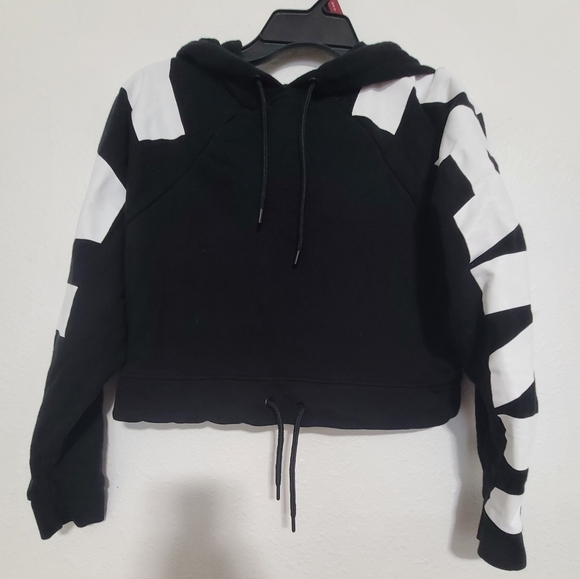 Ivy park cropped hoodie black and white - Picture 6 of 16